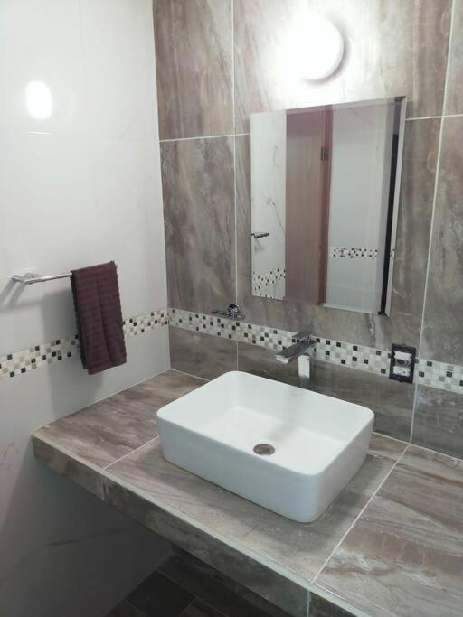 Loft Soliman - Netflix - Hbo - Near Market 28 - Downtown كانكون المظهر الخارجي الصورة